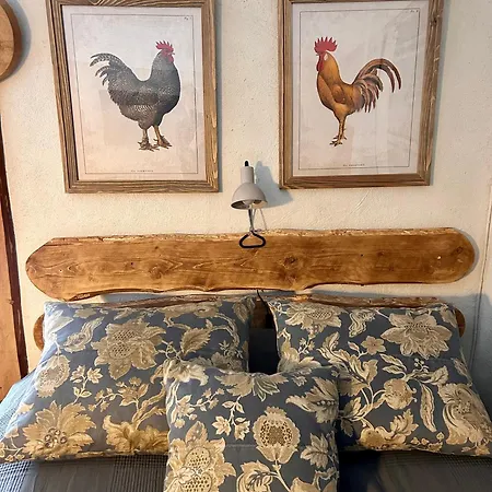 Δωμάτια σε οικογενειακή κατοικία Savikulma Savihuone Mynamaki