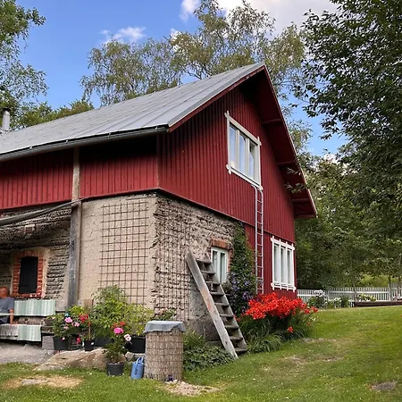 Savikulma Savihuone Mynamaki